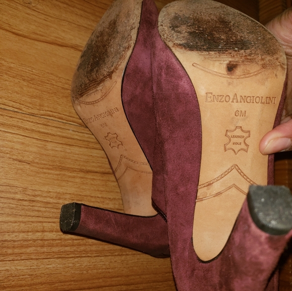 Enzo Angiolini Suede Oxford Heels - Picture 3 of 3